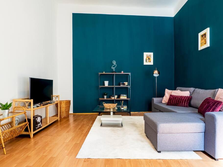 Sunshine Apartment - With Garage Budapest Eksteriør billede